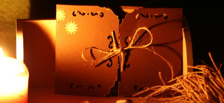 Un singur soare langa alt singur soare